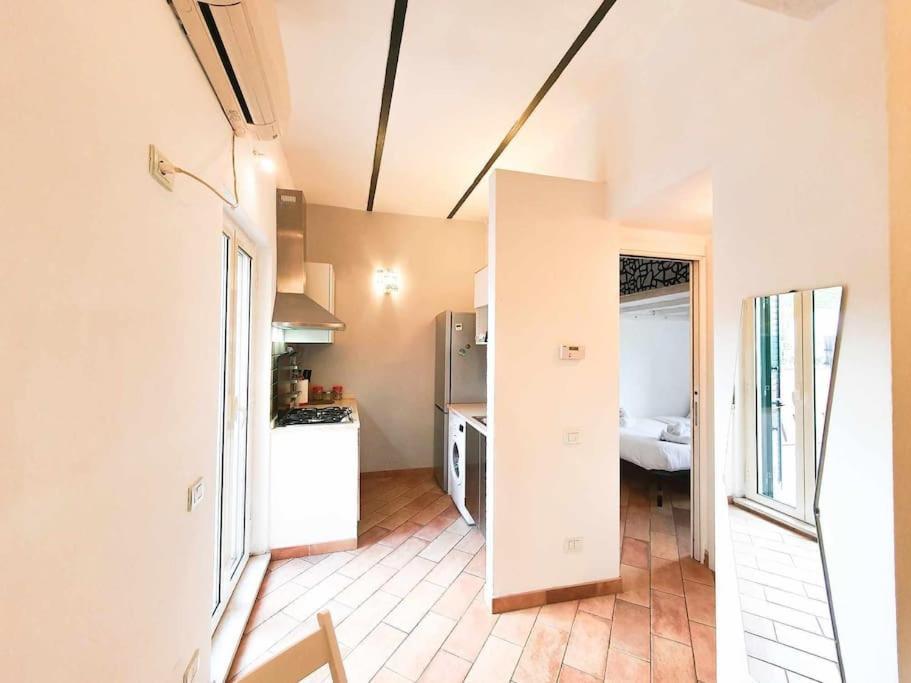 Cozy In Pigneto Up To 4 Roma
